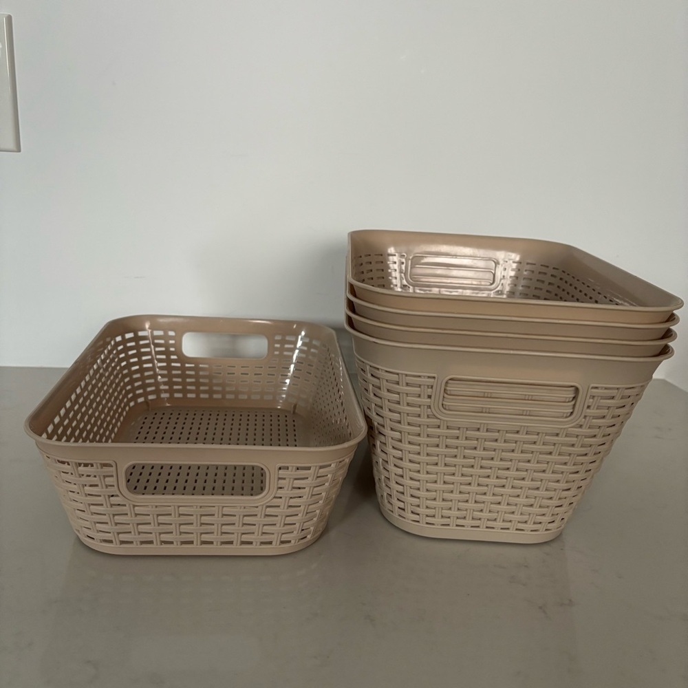 Nude tan Beige Plastic Storage Basket Set organizer